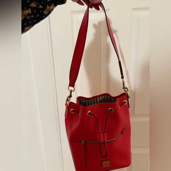 Dooney & Bourke Scarlet Red Shoulder Drawstring Bag - Picture 5 of 5
